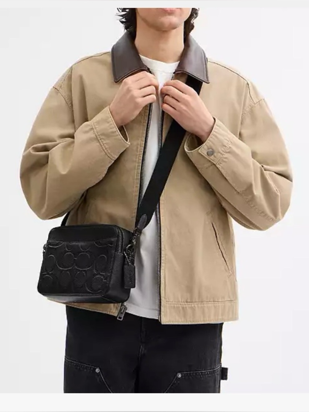 Coach Charter Crossbody Bag 24
In Signature Canvas. New no  tag